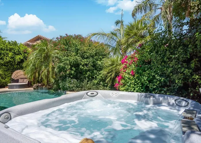 Ferienhaus Scottsdale Escape - Pool, Spa, Firepit, & Pool Table *
