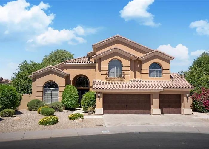 Scottsdale Escape - Pool, Spa, Firepit, & Pool Table Ferienhaus