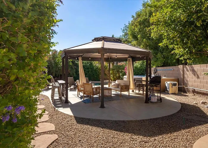 Scottsdale Escape - Pool, Spa, Firepit, & Pool Table Ferienhaus Phoenix