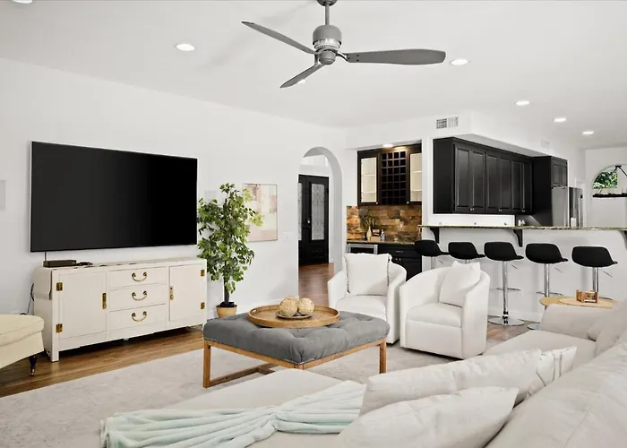 Ferienhaus Scottsdale Escape - Pool, Spa, Firepit, & Pool Table *