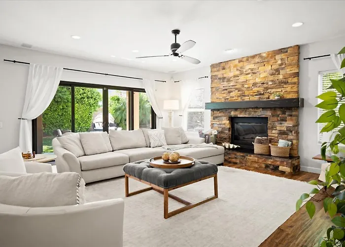 Scottsdale Escape - Pool, Spa, Firepit, & Pool Table Ferienhaus Phoenix