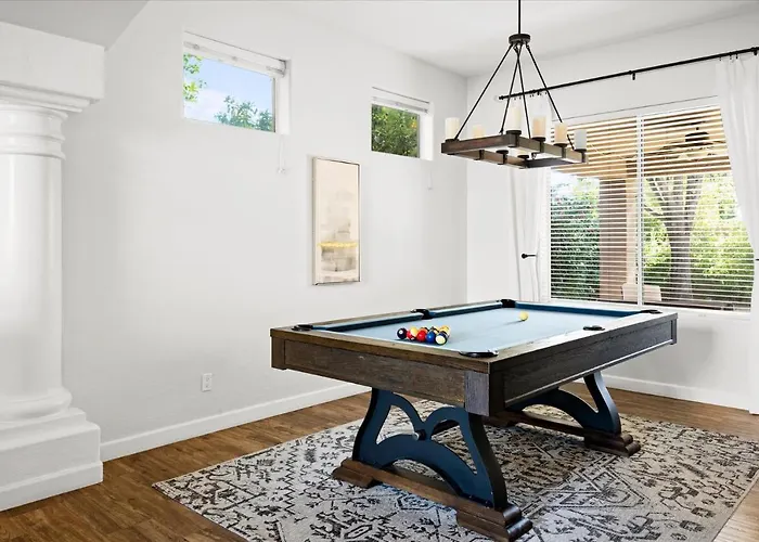 Ferienhaus Scottsdale Escape - Pool, Spa, Firepit, & Pool Table *